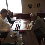 Stefan gleich mit einem starken Gegner aus Russland vom russischen Club "SK Präsident", der im Berliner Schach als Betriebssportgruppe gilt.