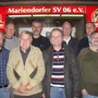 Mannschaftsfoto von Marcus vor dem Vereinsheim! Vielen Dank an den MSV 06-Vereinsfotografen.